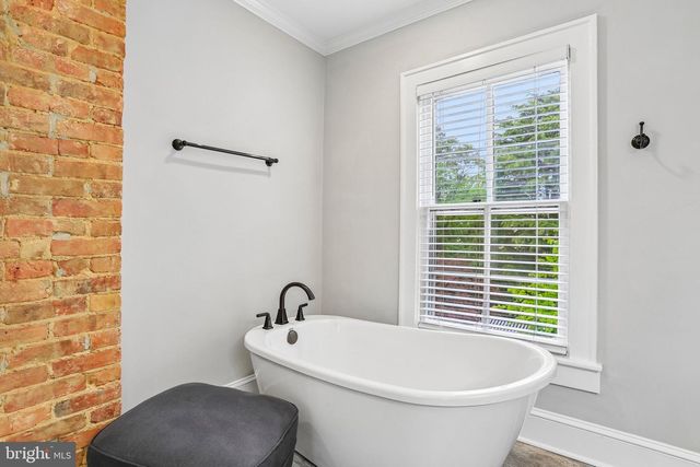 146 DUKE OF GLOUCESTER ST, Annapolis, MD 21401