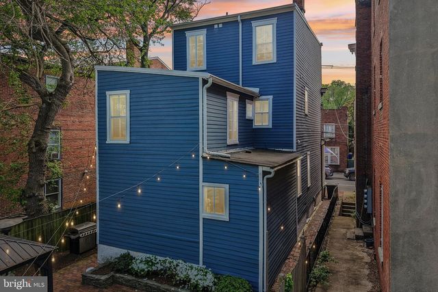 146 DUKE OF GLOUCESTER ST, Annapolis, MD 21401