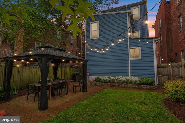146 DUKE OF GLOUCESTER ST, Annapolis, MD 21401