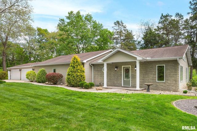 277 E SPRING Lane, East Peoria, IL 61611