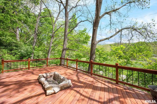 277 E SPRING Lane, East Peoria, IL 61611
