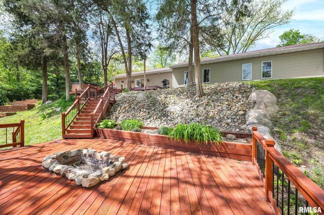 277 E SPRING Lane, East Peoria, IL 61611