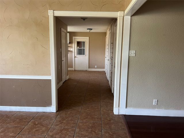 251 S 2nd Street, Princeton, TX 75407