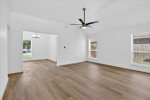 6021 Hartman Road, Forest Hill, TX 76119