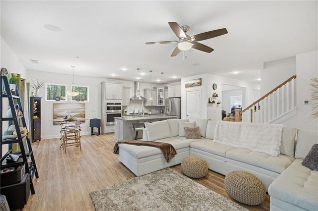 2810 Windsor Knoll Drive, Dacula, GA 30019