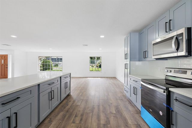 1862 NE 40TH COURT, Ocala, FL 34470