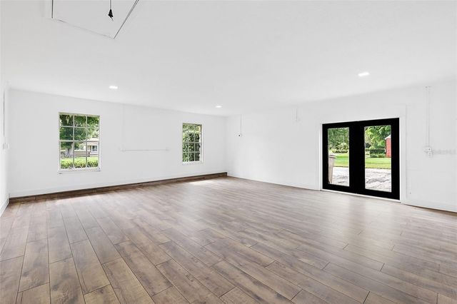 1862 NE 40TH COURT, Ocala, FL 34470