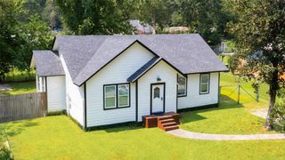 1010 Long Street, Conroe, TX 77301