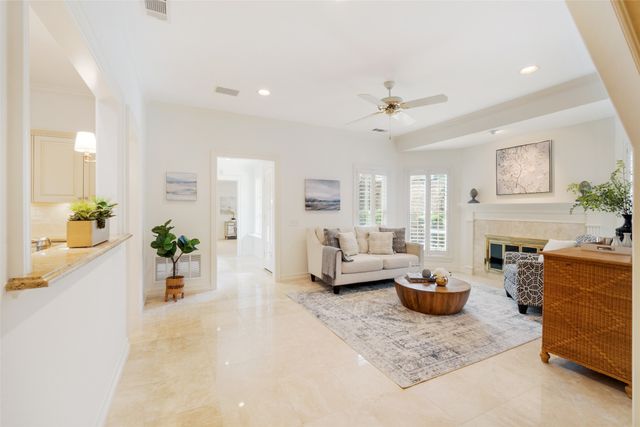 7342 Lane Park Drive, Dallas, TX 75225