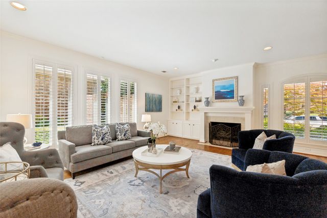 7342 Lane Park Drive, Dallas, TX 75225