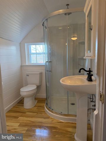 334 W GERMAN ST, Shepherdstown, WV 25443