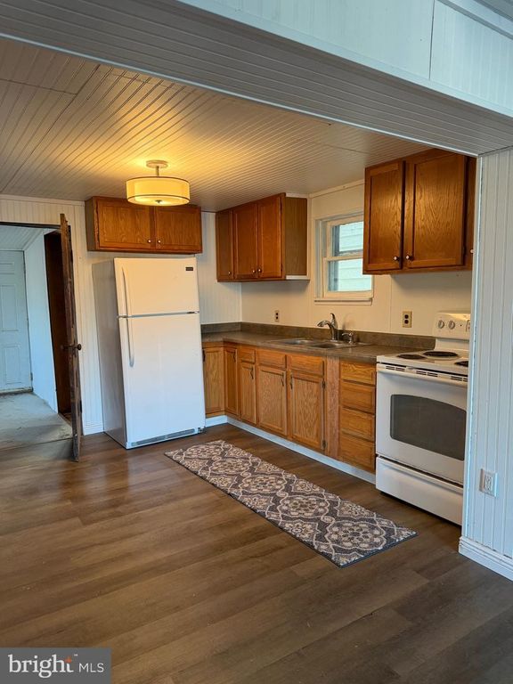 334 W GERMAN ST, Shepherdstown, WV 25443
