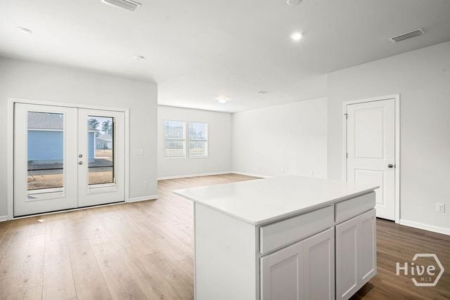 140 Liko Lane, Richmond Hill, GA 31324