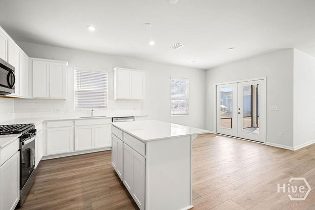 140 Liko Lane, Richmond Hill, GA 31324