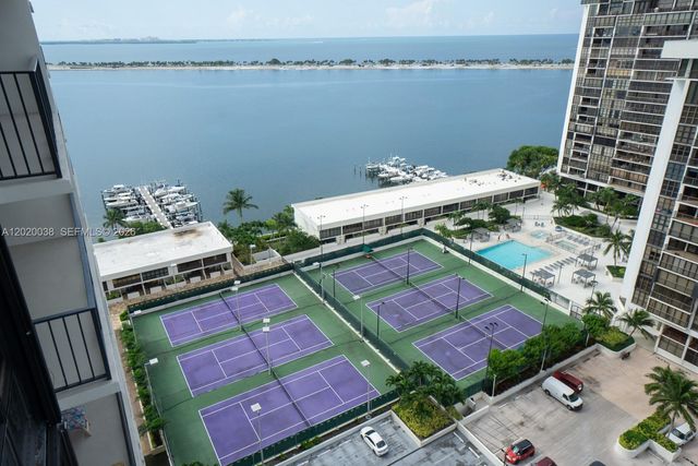 1901 Brickell Ave B2004, Miami, FL 33129