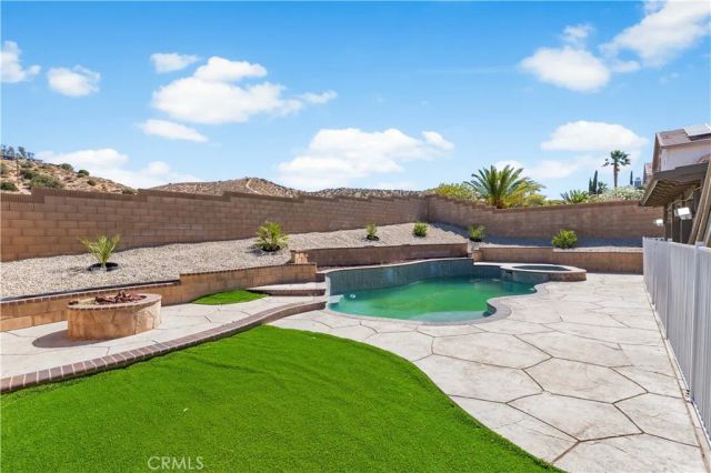 1050 Cactus Drive, Palmdale, CA 93551