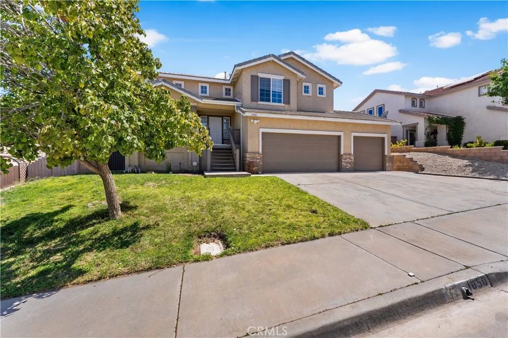 1050 Cactus Drive, Palmdale, CA 93551
