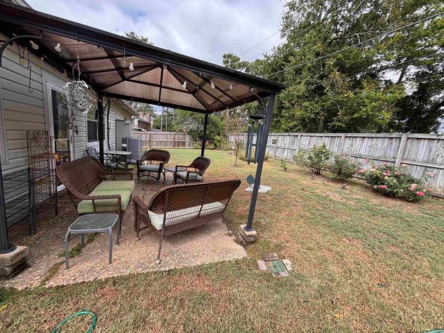 12714 Pleasant Forest Drive, Little Rock, AR 72212