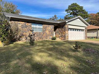 12714 Pleasant Forest Drive, Little Rock, AR 72212