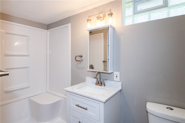 2000 Shroyer Road, Oakwood, OH 45419