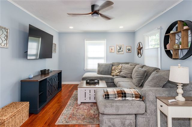 2000 Shroyer Road, Oakwood, OH 45419