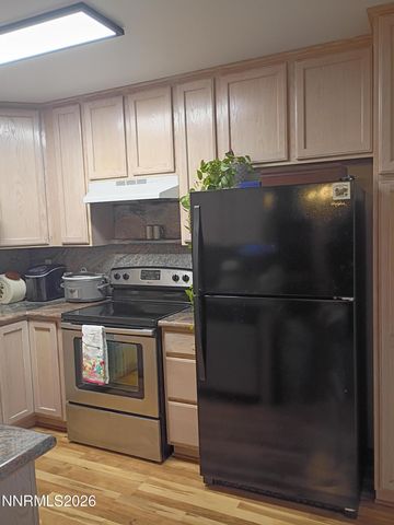 32 Castle Way, Carson City, NV 89706