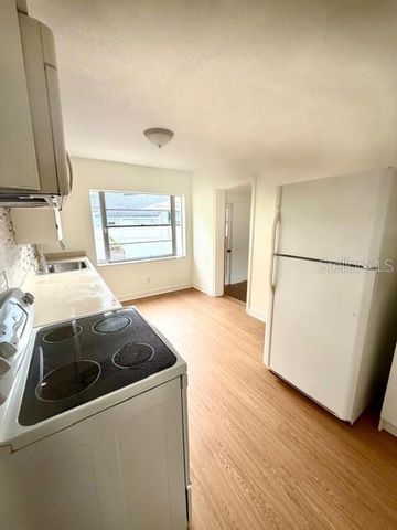 1607 CRESTWOOD DRIVE, Orlando, FL 32804