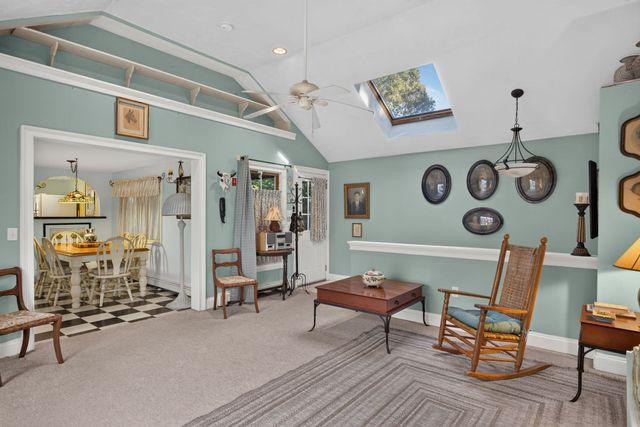 71 Homeport Dr, Barnstable, MA 02601
