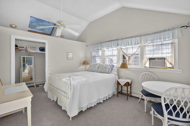 71 Homeport Dr, Barnstable, MA 02601