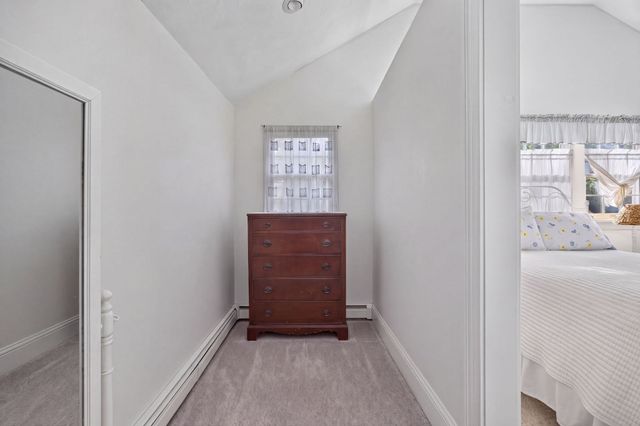 71 Homeport Dr, Barnstable, MA 02601