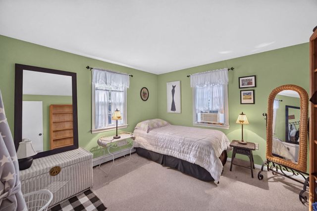 71 Homeport Dr, Barnstable, MA 02601