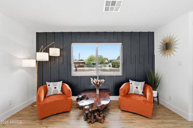 8607 E JACKRABBIT Road, Scottsdale, AZ 85250