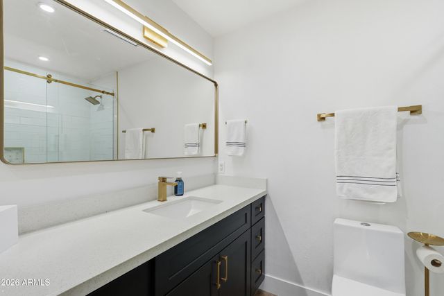 8607 E JACKRABBIT Road, Scottsdale, AZ 85250