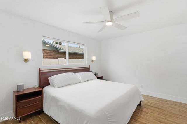 8607 E JACKRABBIT Road, Scottsdale, AZ 85250