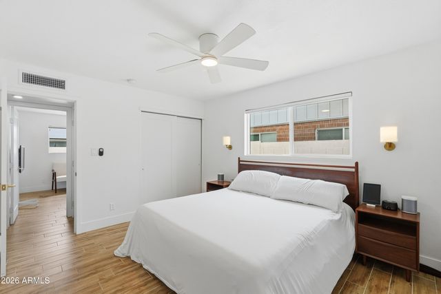 8607 E JACKRABBIT Road, Scottsdale, AZ 85250