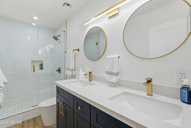 8607 E JACKRABBIT Road, Scottsdale, AZ 85250