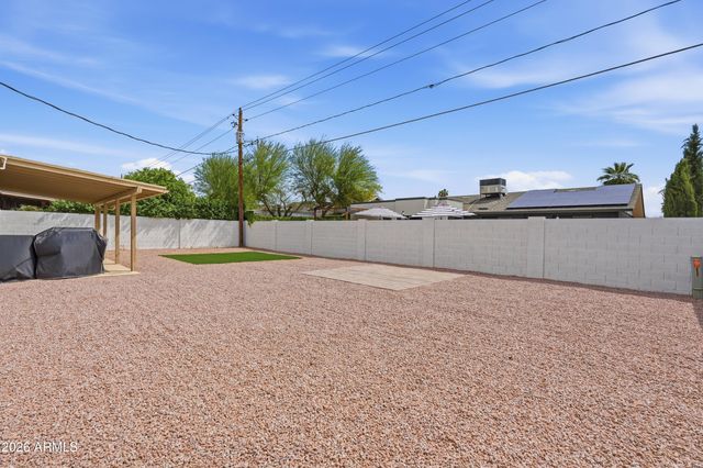 8607 E JACKRABBIT Road, Scottsdale, AZ 85250