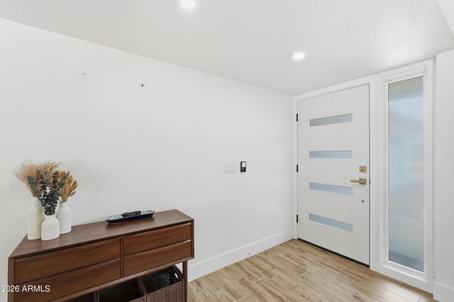 8607 E JACKRABBIT Road, Scottsdale, AZ 85250