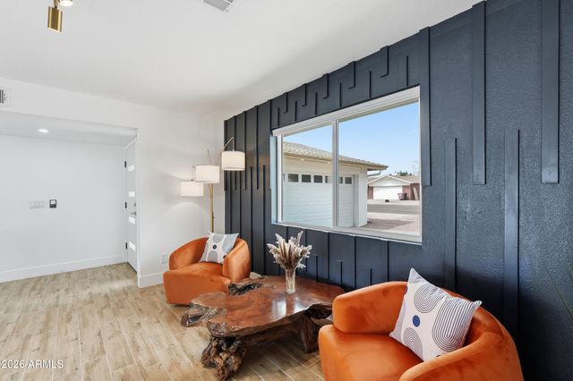 8607 E JACKRABBIT Road, Scottsdale, AZ 85250