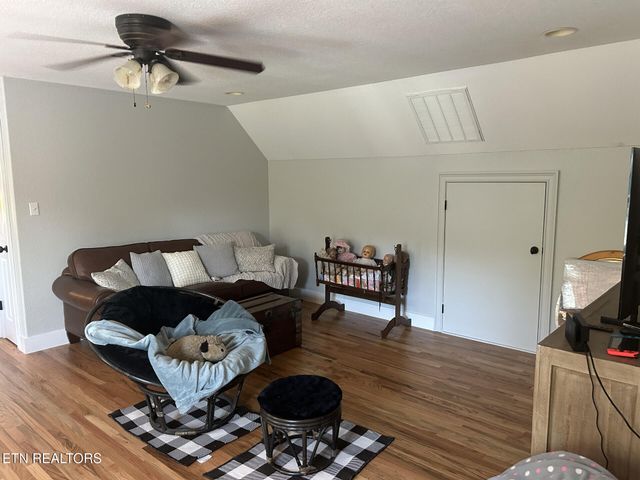 1347 Meadside Drive, Maryville, TN 37804