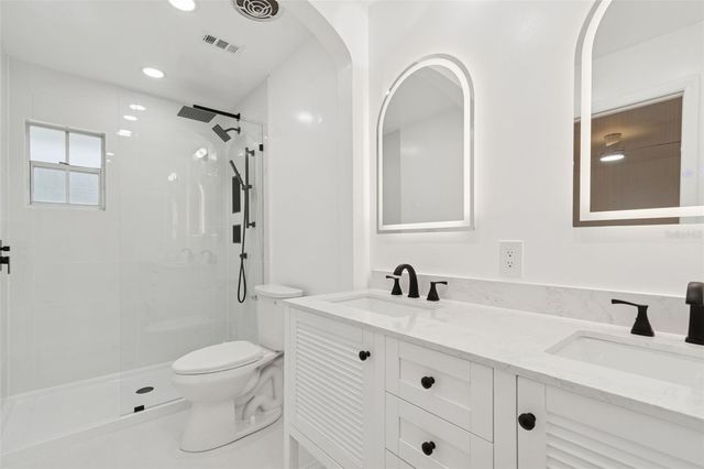 7011 SW 170 STREET, Archer, FL 32618