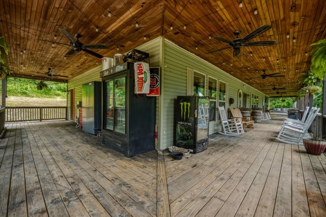 10110 Wonderland Trail, Catlettesburg, KY 41129