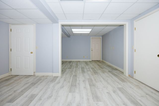 901 E Grove Street H, Bloomington, IL 61701