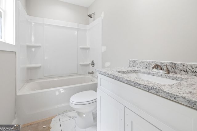 284 Stonington Drive, Mount Airy, GA 30563