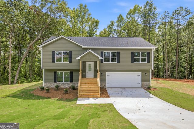 284 Stonington Drive, Mount Airy, GA 30563