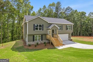 284 Stonington Drive, Mount Airy, GA 30563