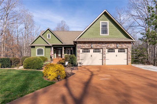 221 Serenity Drive, Pickens, SC 29671