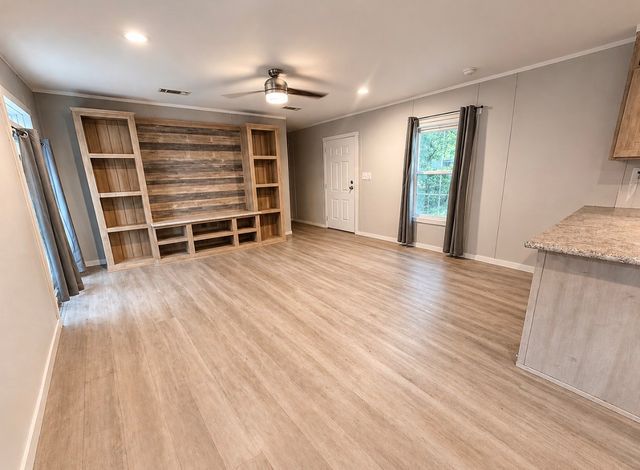 198 Post Oak Drive, Whitney, TX 76692