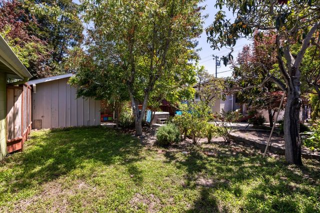 113 Washburn Avenue, Santa Cruz, CA 95060