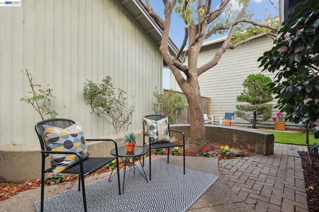 30 Sea Brg, Alameda, CA 94502